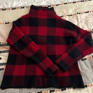 Tahari Buffalo check mock neck sweater
